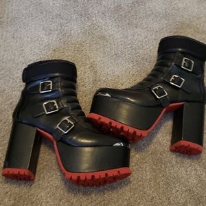 DOLLS KILL HIGH HEELS